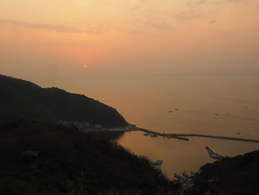 春分の日の朝日